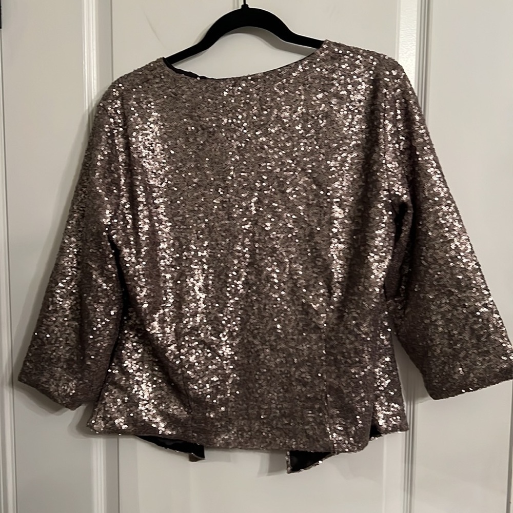 3/$60 🌟 Taupe  sequin blazer NWT M/L - Picture 6 of 6